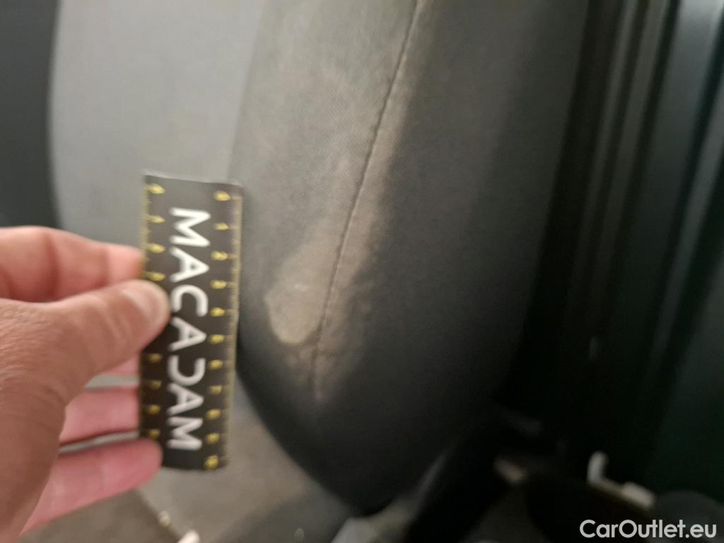  Volkswagen  Caddy VOLKSWAGEN  Van VU 4p Fourgonnette 2.0 TDI 122 4MOTION Business Line #61