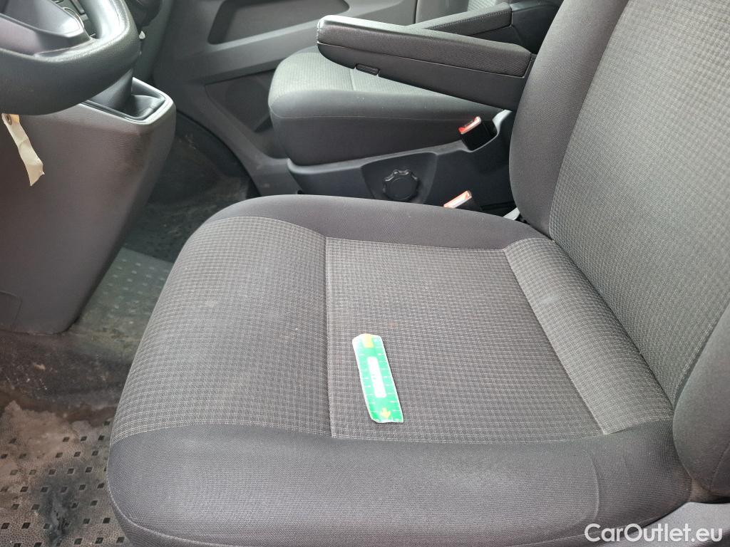  Volkswagen  Transporter VOLKSWAGEN  / 2019 / 4P / Fourgon tôlé 2.0 TDi 110 L2H1 Business Line #17