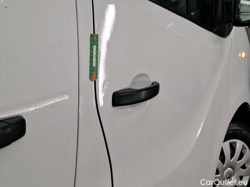  Renault  Trafic  Furgon Grand Confort L2H2 1200 1.6 dCi 125CV BVM6 E6 #29