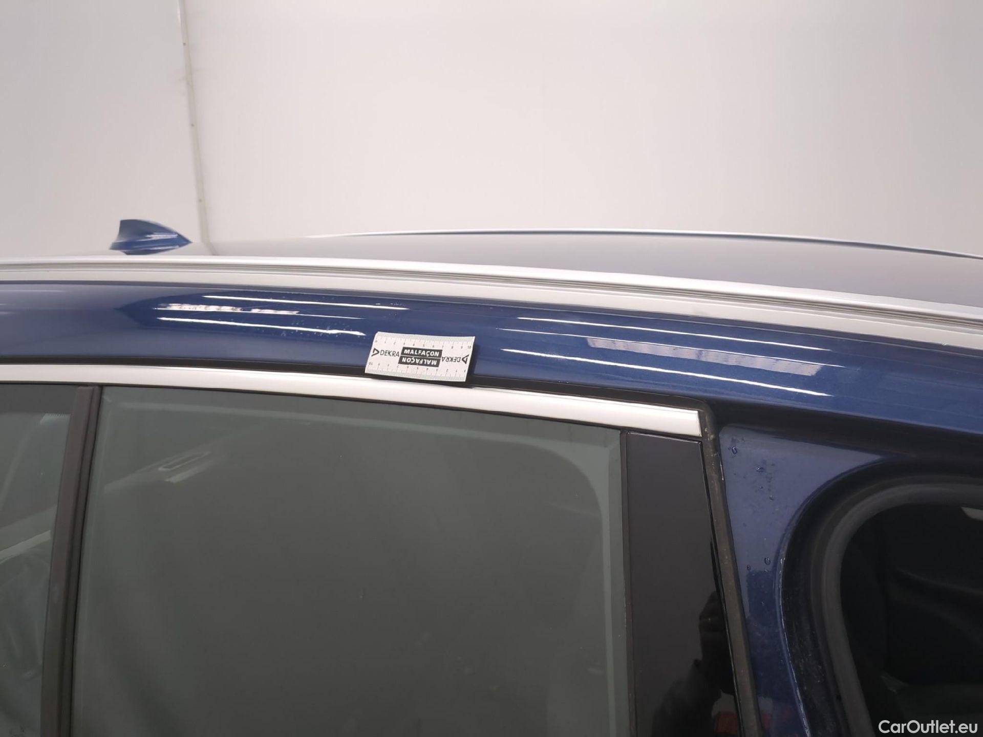  Bmw  Serie 2 BMW  Gran Tourer / 2018 / 5P / monospace 218d Business Design Auto #74