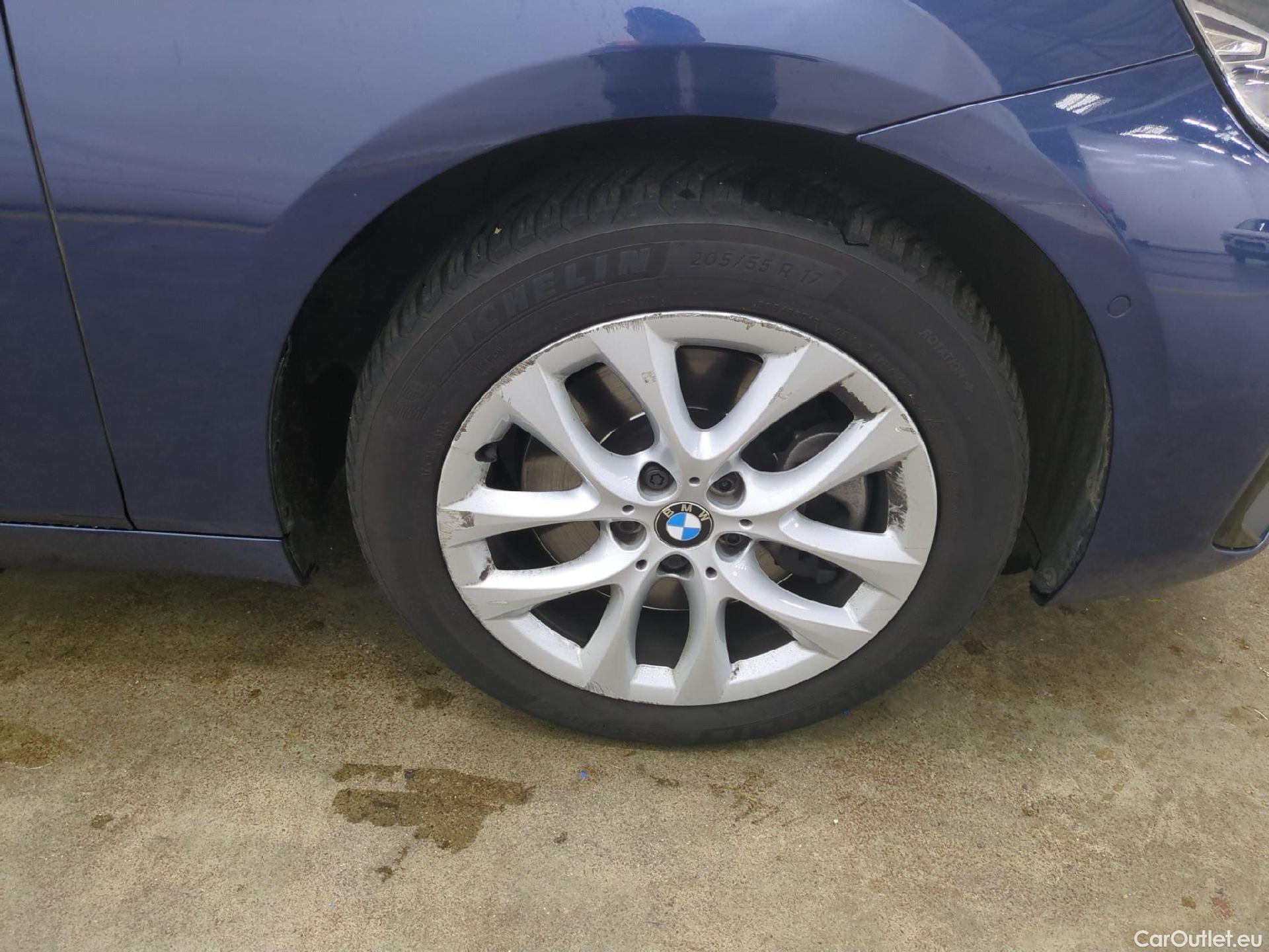  Bmw  Serie 2 BMW  Gran Tourer / 2018 / 5P / monospace 218d Business Design Auto #29