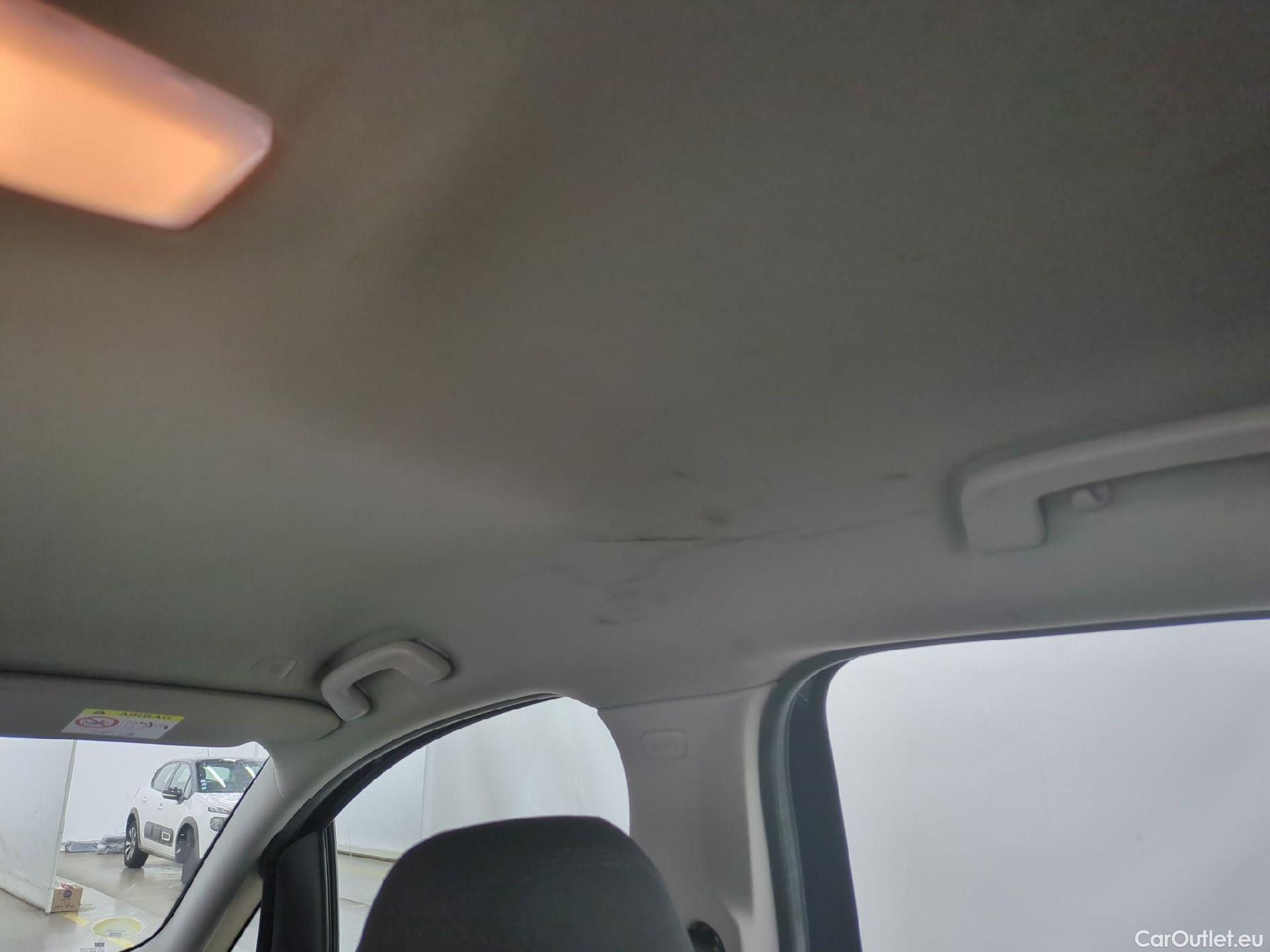  Bmw  Serie 2 BMW  Gran Tourer / 2018 / 5P / monospace 218d Business Design Auto #14