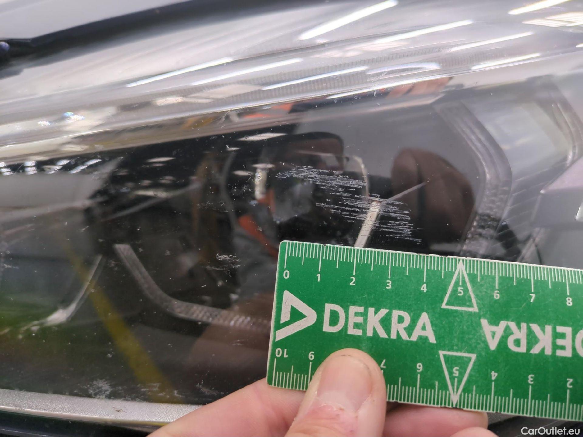  Bmw  Serie 2 BMW  Gran Tourer / 2018 / 5P / monospace 218d Business Design Auto #40