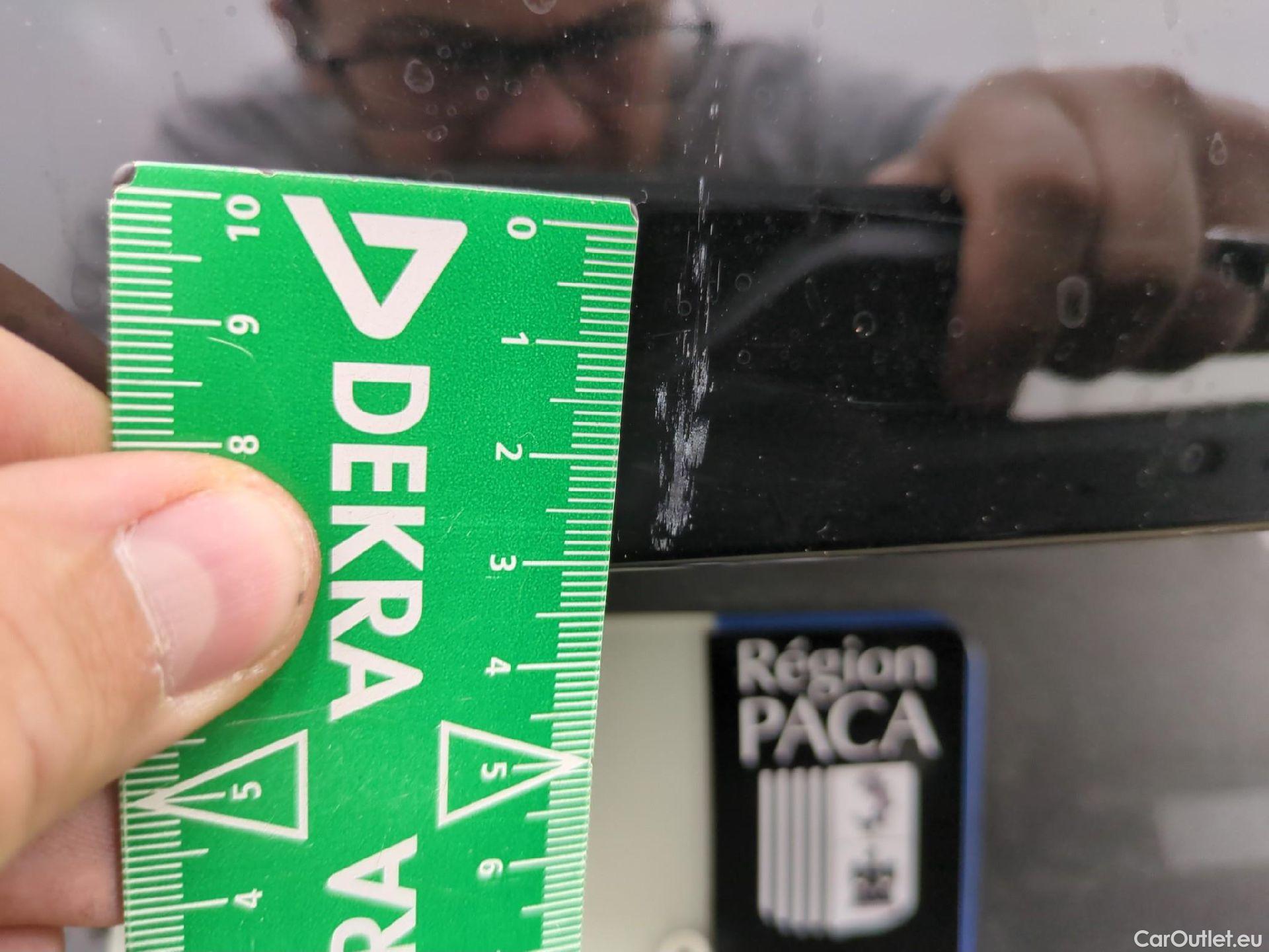  Citroen  C4  Berline Feel 1.2 PureTech 130CV BVA8 6E #70