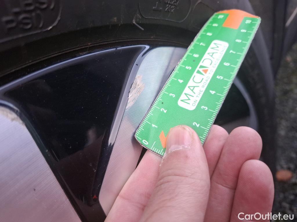  Citroen  C5 CITROEN  Aircross  2018  5P  SUV BlueHDi 130  EAT8 Business #25