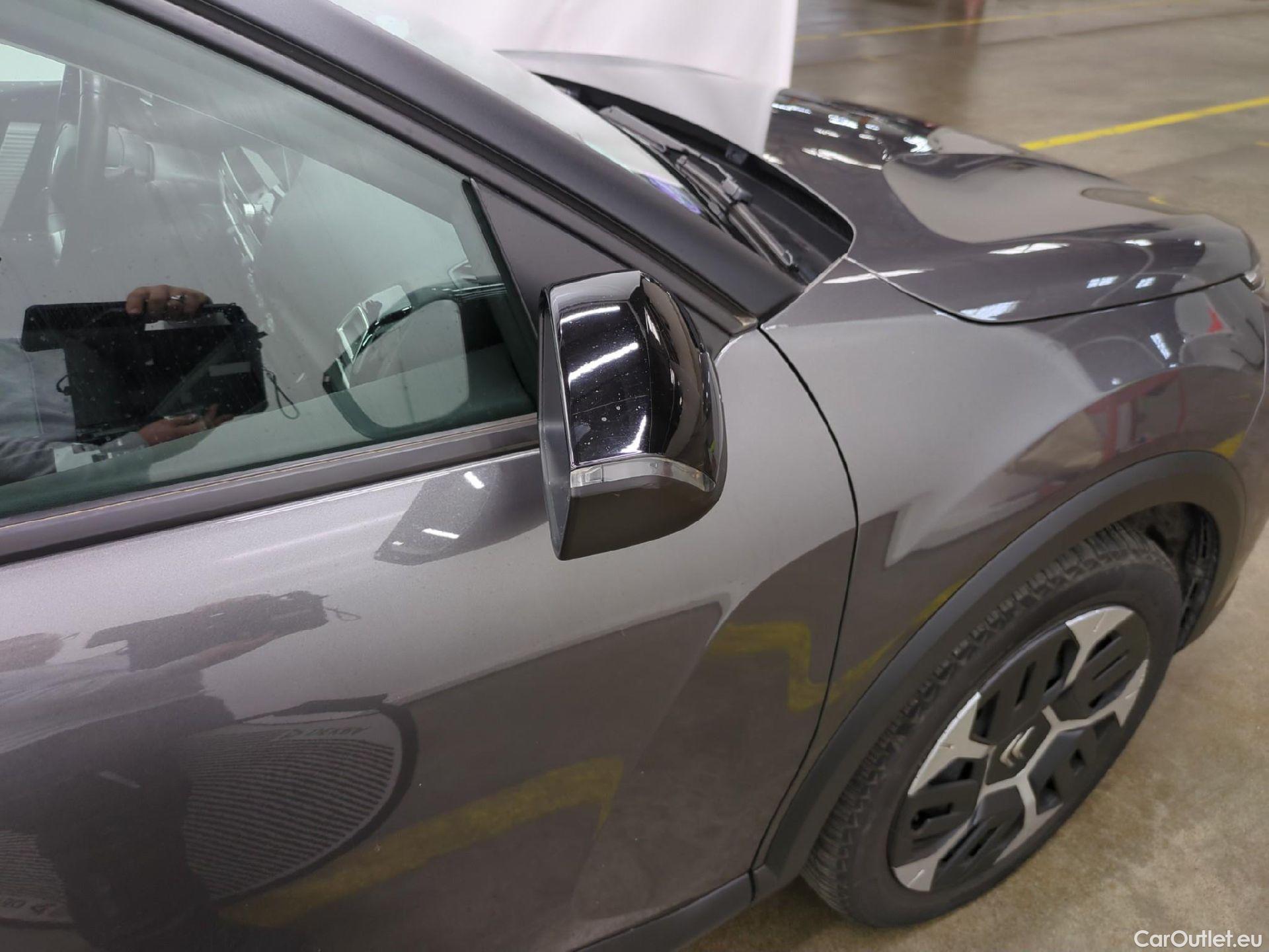  Citroen  C4  Berline Feel 1.2 PureTech 130CV BVA8 6E #26