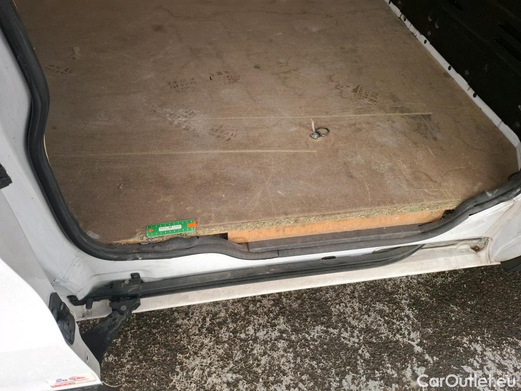  Renault  Trafic  Furgon Grand Confort L2H2 1200 1.6 dCi 125CV BVM6 E6 #38