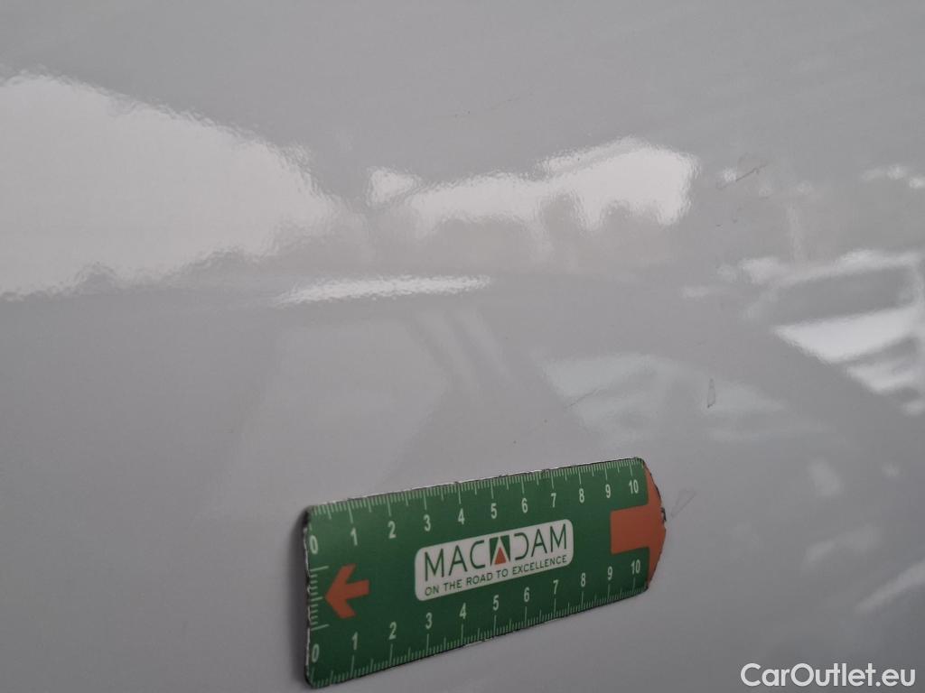  Renault  Trafic  Furgon Grand Confort L2H2 1200 1.6 dCi 125CV BVM6 E6 #19