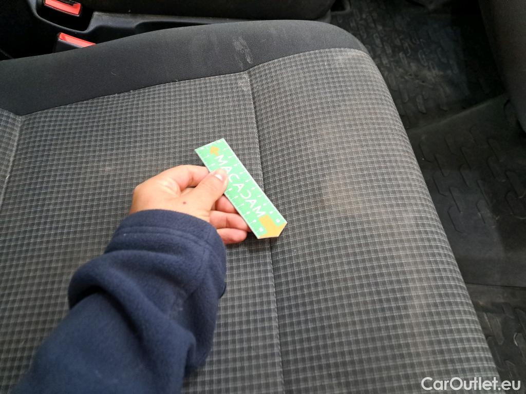  Volkswagen  Transporter VOLKSWAGEN   2019  4P  Fourgon tôlé 20 TDi 150 DSG7 L1H1 Business Line #21