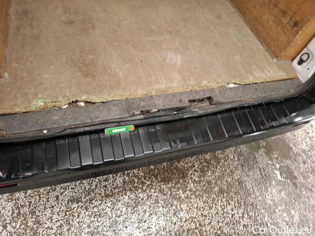  Renault  Trafic  Furgon Grand Confort L2H2 1200 1.6 dCi 125CV BVM6 E6 #36