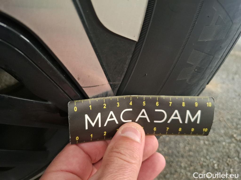  Citroen  C4  Berline Feel Pack Business 1.5 BlueHDI 130CV BVA8 E6d #40