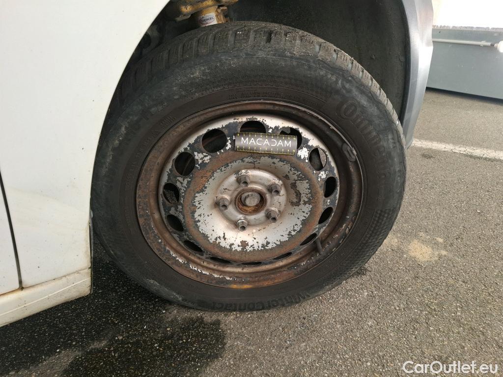  Volkswagen  Caddy VOLKSWAGEN  Van VU 4p Fourgonnette 2.0 TDI 122 4MOTION Business Line #65