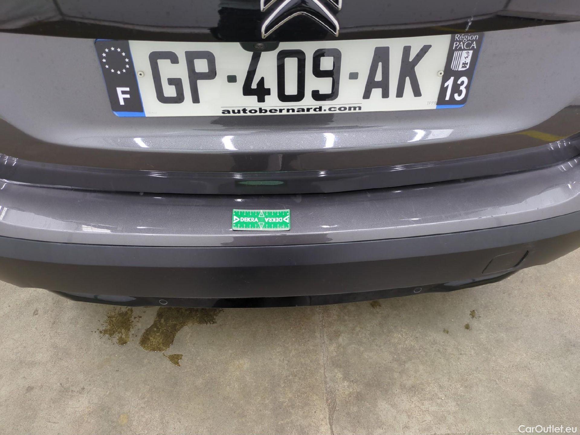  Citroen  C4  Berline Feel 1.2 PureTech 130CV BVA8 6E #58