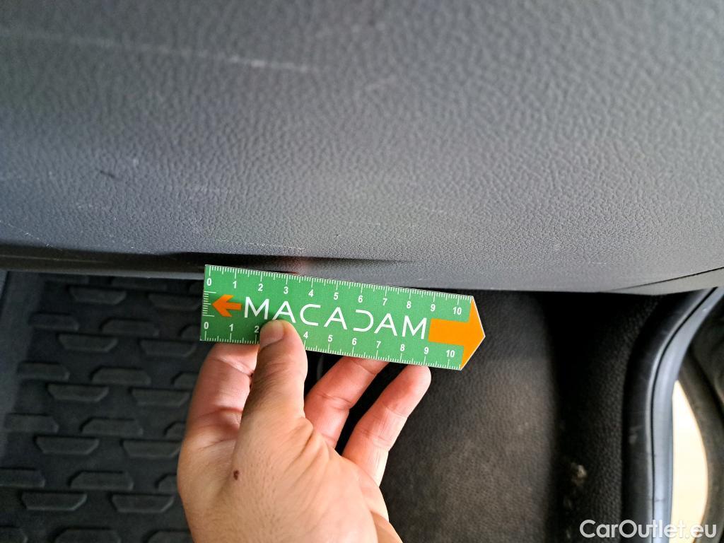  Volkswagen  Transporter VOLKSWAGEN   2019  4P  Fourgon tôlé 20 TDi 150 DSG7 L1H1 Business Line #29