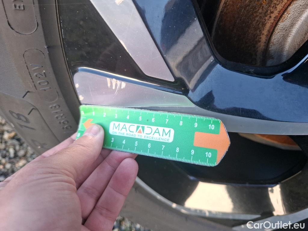  Citroen  C5 CITROEN  Aircross  2018  5P  SUV BlueHDi 130  EAT8 Business #17