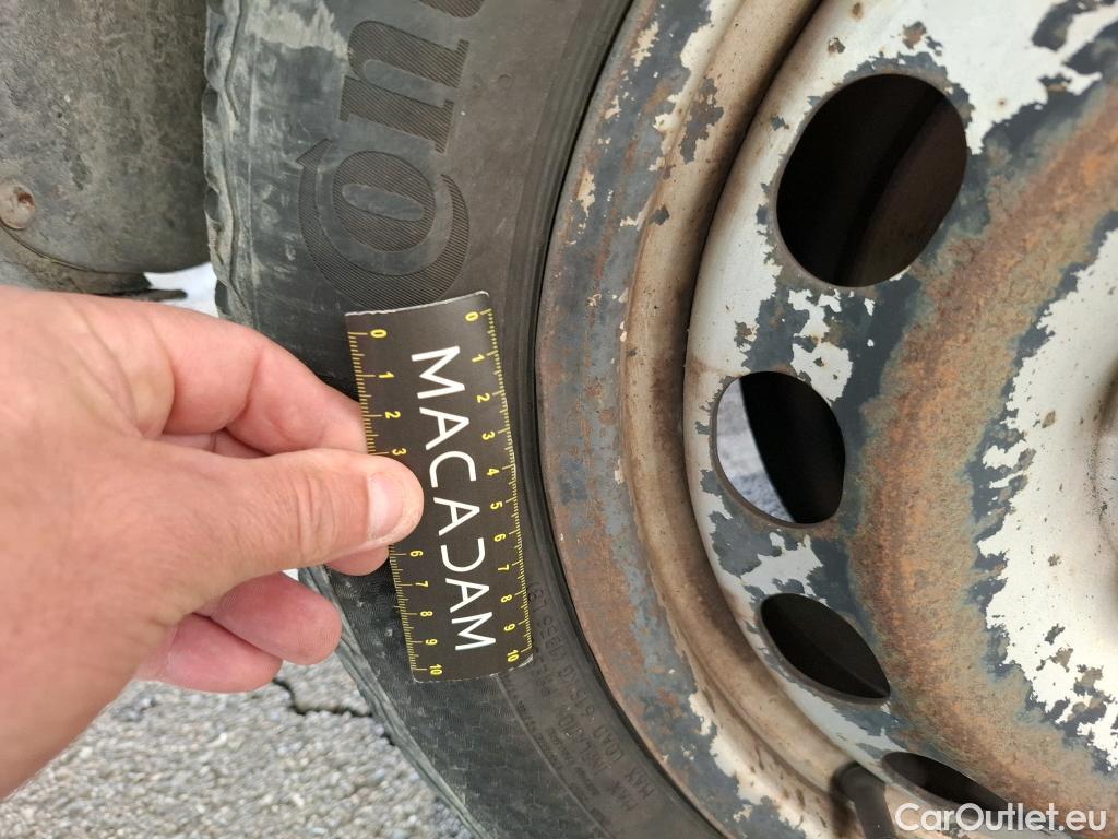  Volkswagen  Caddy VOLKSWAGEN  Van VU 4p Fourgonnette 2.0 TDI 122 4MOTION Business Line #39