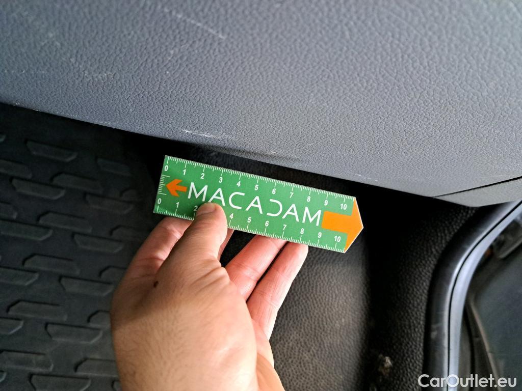  Volkswagen  Transporter VOLKSWAGEN   2019  4P  Fourgon tôlé 20 TDi 150 DSG7 L1H1 Business Line #30