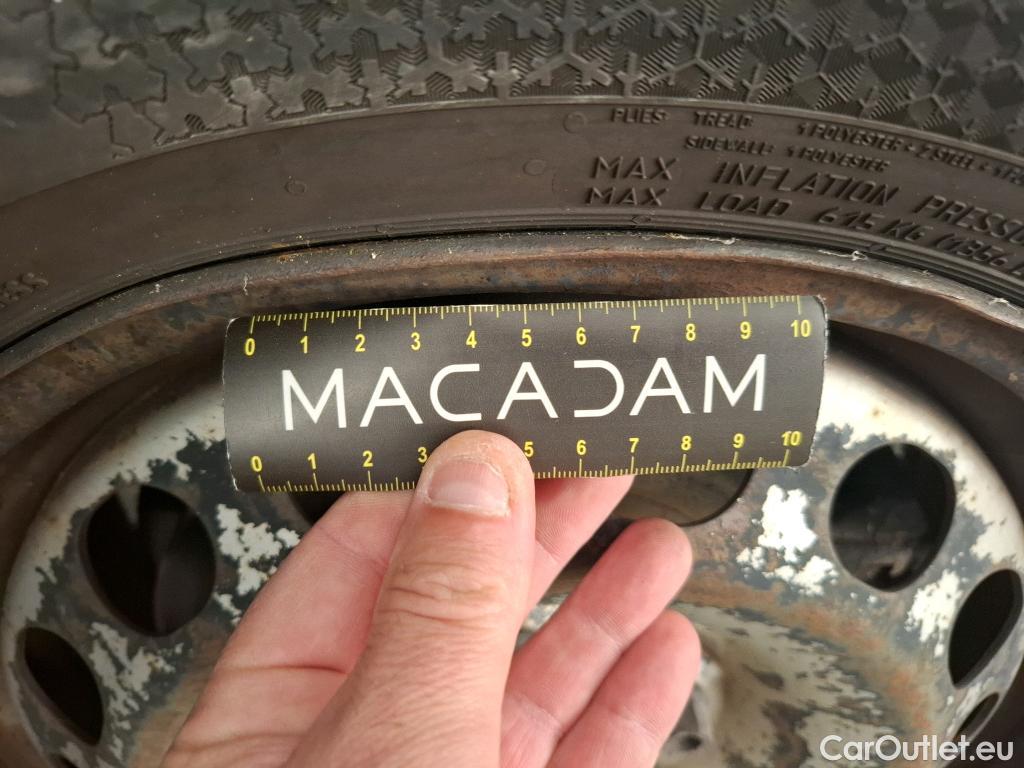  Volkswagen  Caddy VOLKSWAGEN  Van VU 4p Fourgonnette 2.0 TDI 122 4MOTION Business Line #41