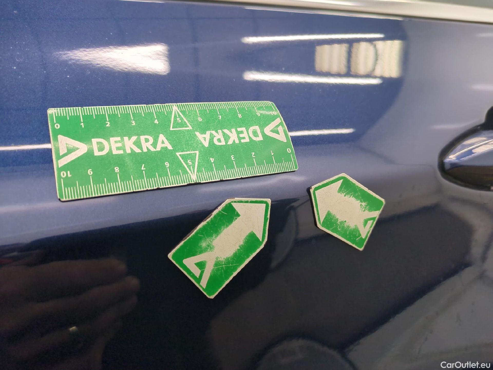  Bmw  Serie 2 BMW  Gran Tourer / 2018 / 5P / monospace 218d Business Design Auto #49