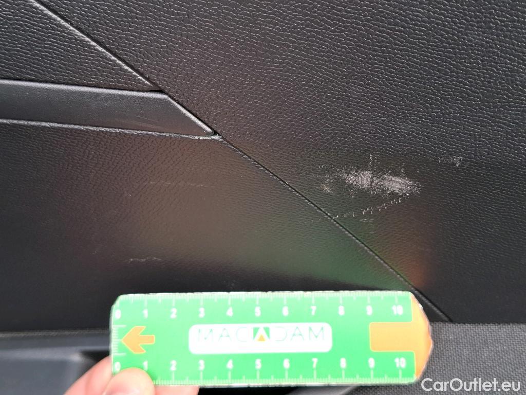  Peugeot  208  Active Business 1.5 HDi 100CV BVM6 E6d #13