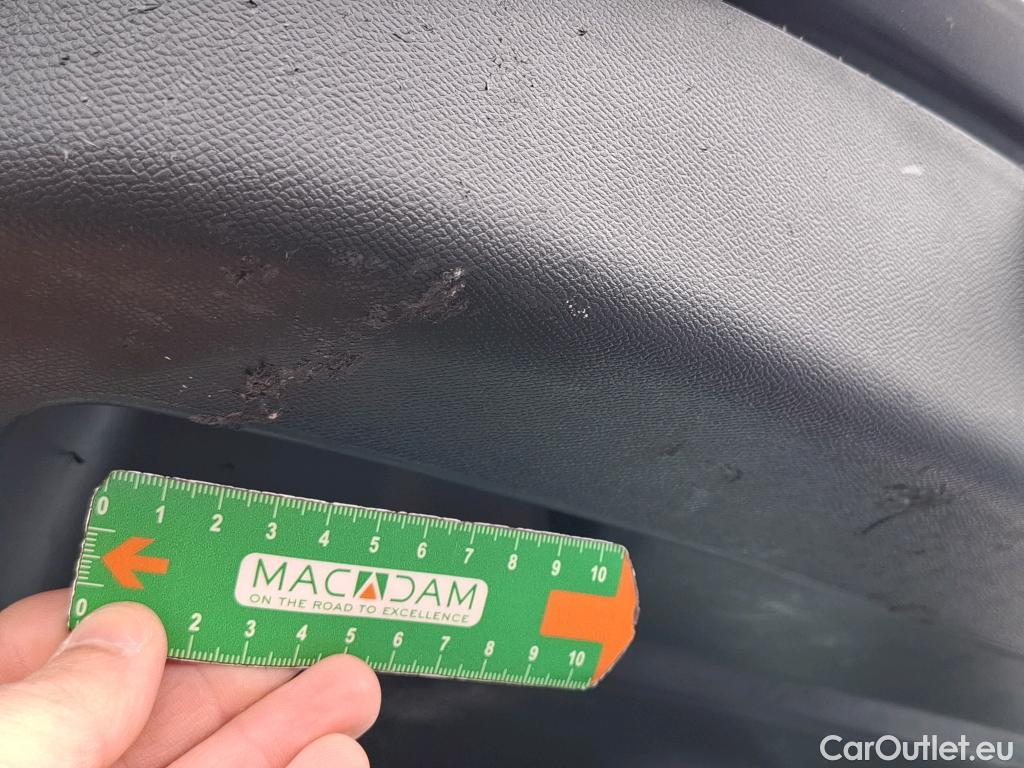  Peugeot  208  Active Business 1.5 HDi 100CV BVM6 E6d #32