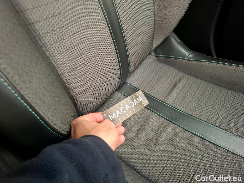  Peugeot  2008  Allure Business 1.5 HDi 110CV BVM6 E6d #28