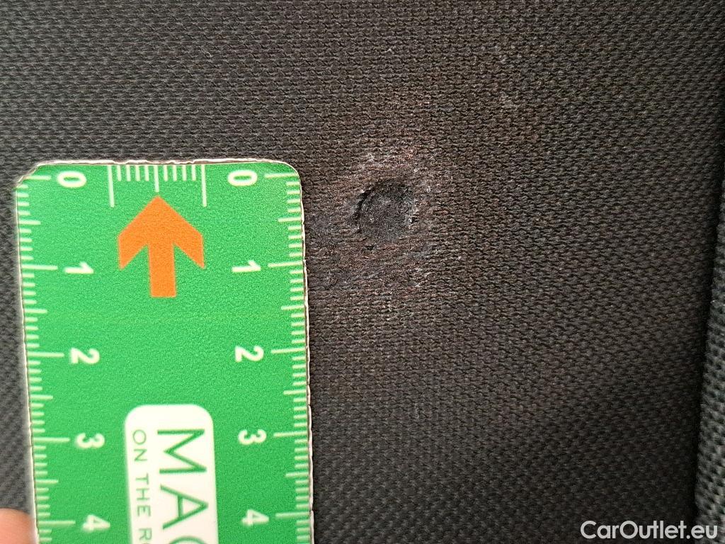  Hyundai  i30  cw Business 1.6 CRDi 115CV BVA7 E6d #4