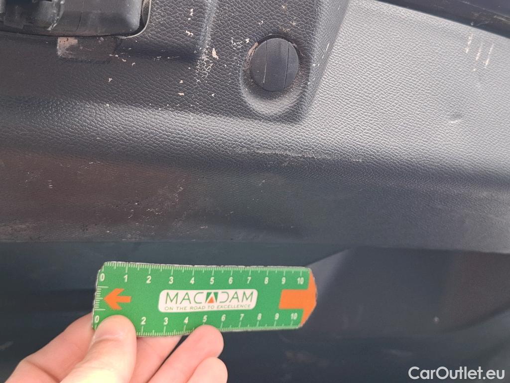  Peugeot  208  Active Business 1.5 HDi 100CV BVM6 E6d #31