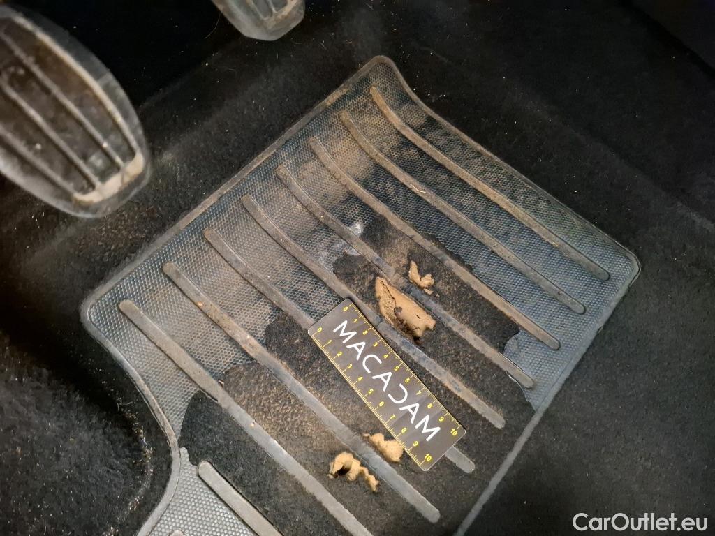  Peugeot  2008  Allure Business 1.5 HDi 110CV BVM6 E6d #2