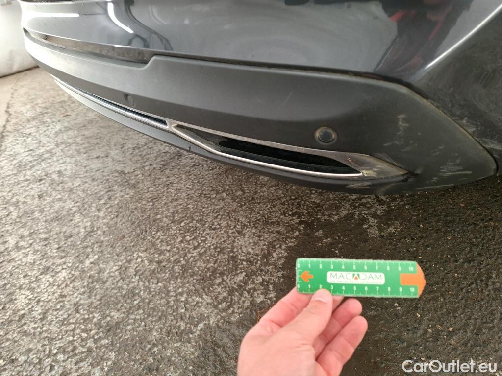  Hyundai  i30  cw Business 1.6 CRDi 115CV BVA7 E6d #38