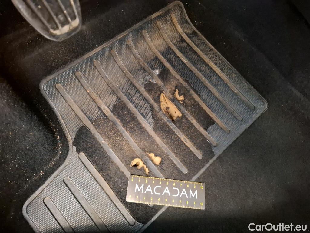  Peugeot  2008  Allure Business 1.5 HDi 110CV BVM6 E6d #1