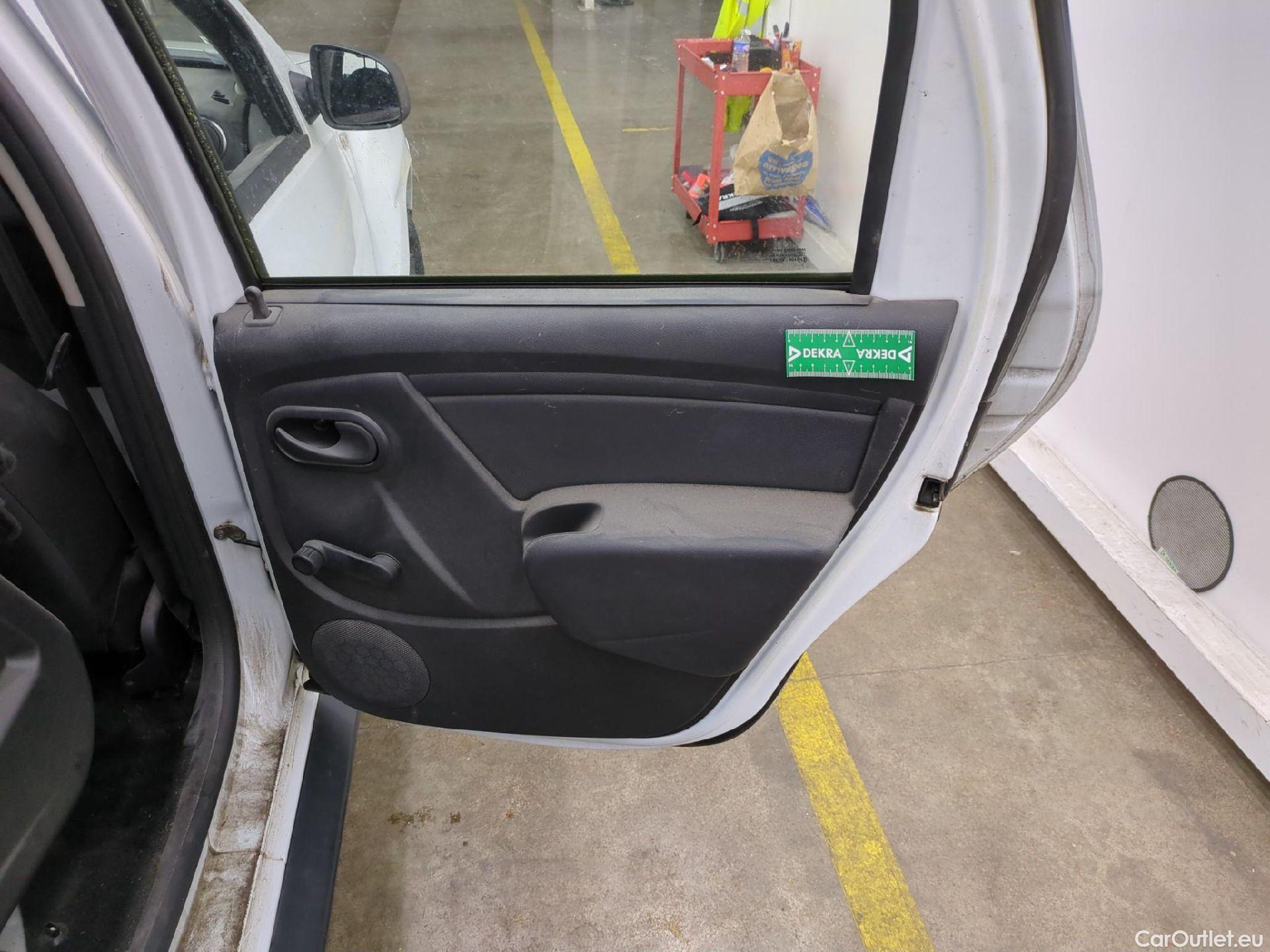  Dacia  Duster  I Silver Line 4x4 1.5 dCi 110CV BVM6 E6 #52