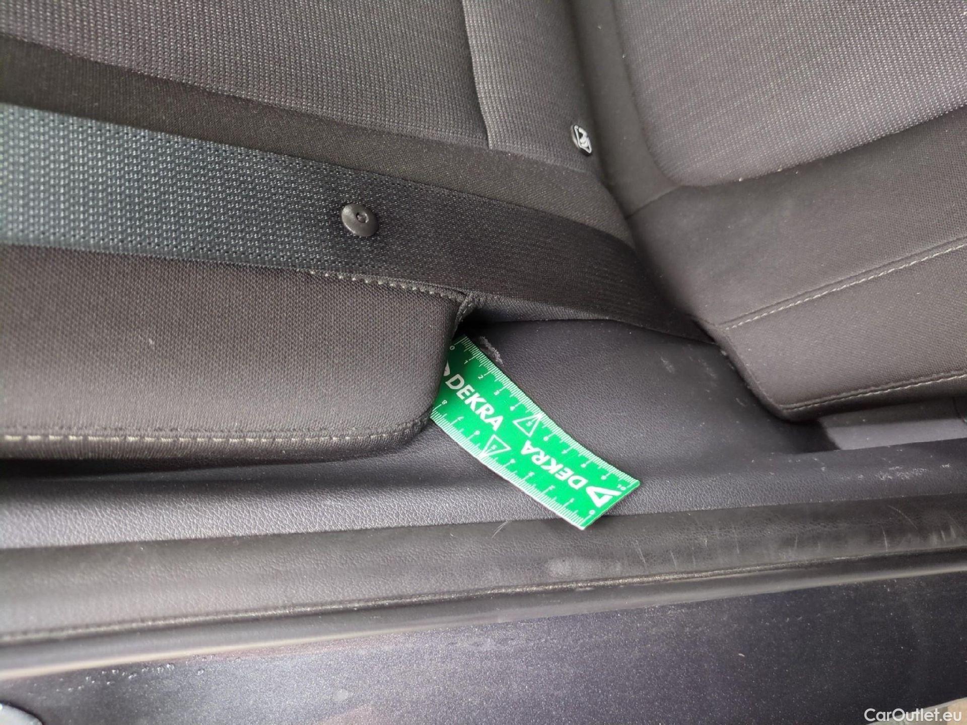  Hyundai  Konna HYUNDAI Kona / 2020 / 5P / SUV 1.0 T-GDI 120 HYBRID 48V BUSINESS #15