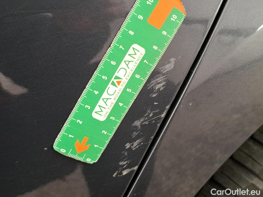  Hyundai  i30  cw Business 1.6 CRDi 115CV BVA7 E6d #15