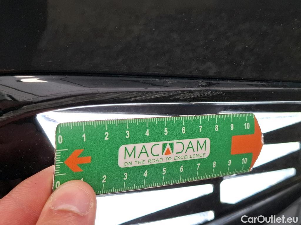  Hyundai  i30  cw Business 1.6 CRDi 115CV BVA7 E6d #75