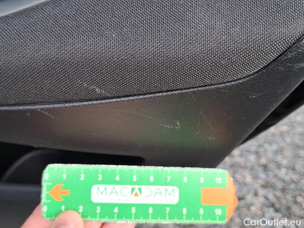  Peugeot  208  Active Business 1.5 HDi 100CV BVM6 E6d #15