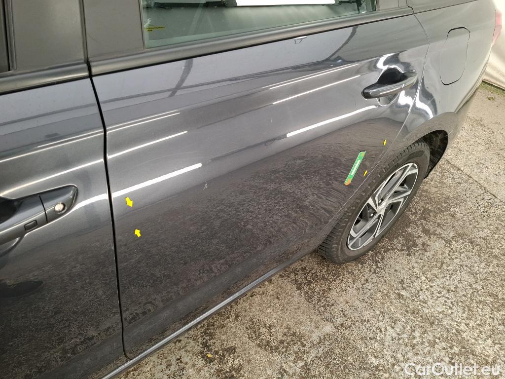  Hyundai  i30  cw Business 1.6 CRDi 115CV BVA7 E6d #12