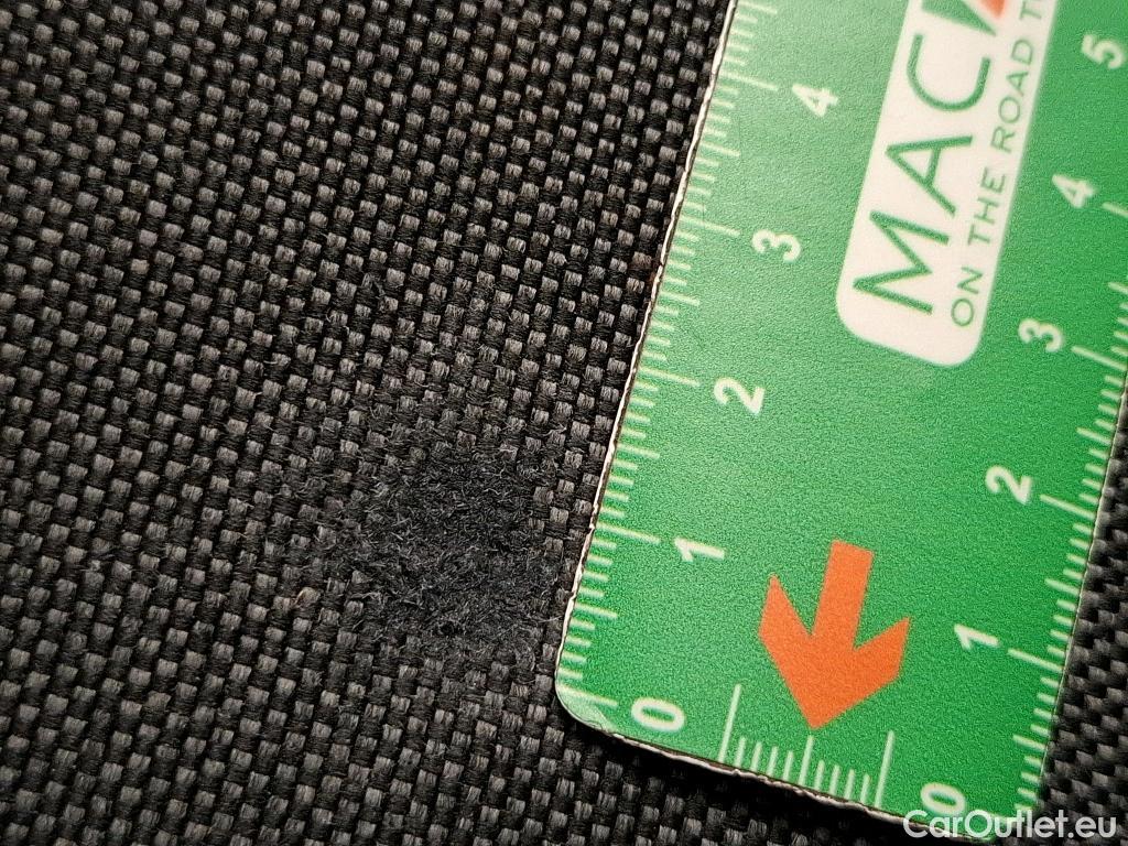  Hyundai  i30  cw Business 1.6 CRDi 115CV BVA7 E6d #2