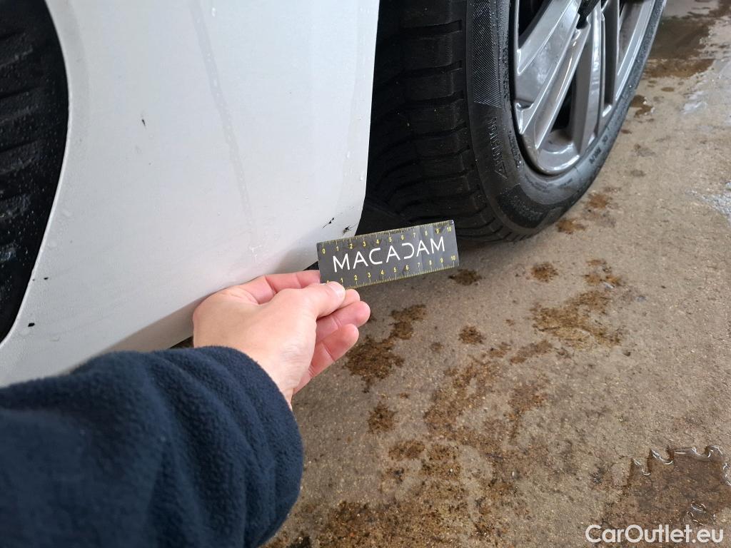  Peugeot  308  Active Pack 1.5 HDi 130CV BVM6 E6d #11