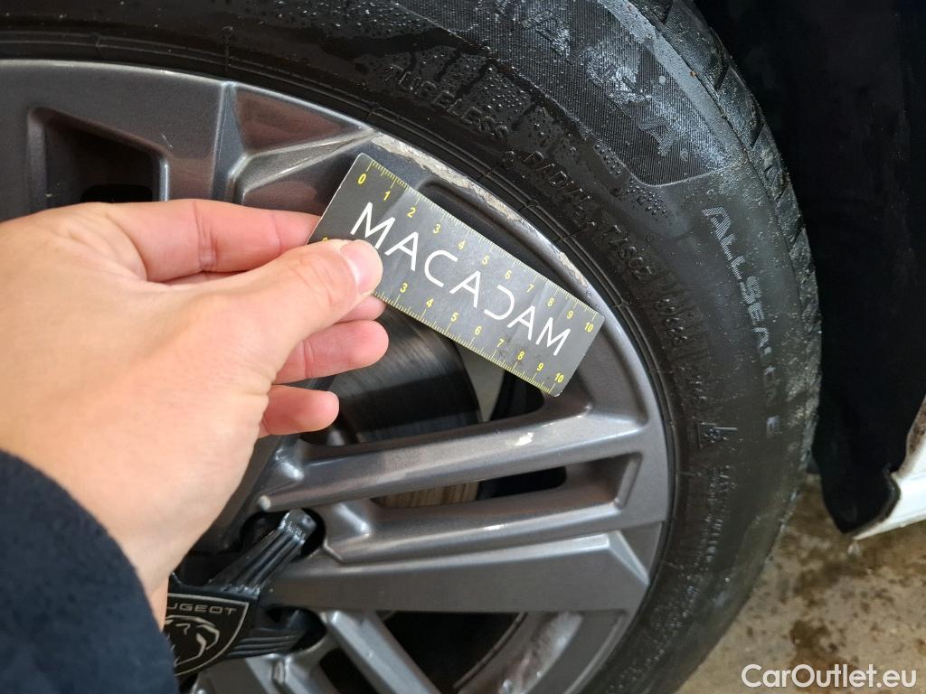  Peugeot  308  Active Pack 1.5 HDi 130CV BVM6 E6d #34