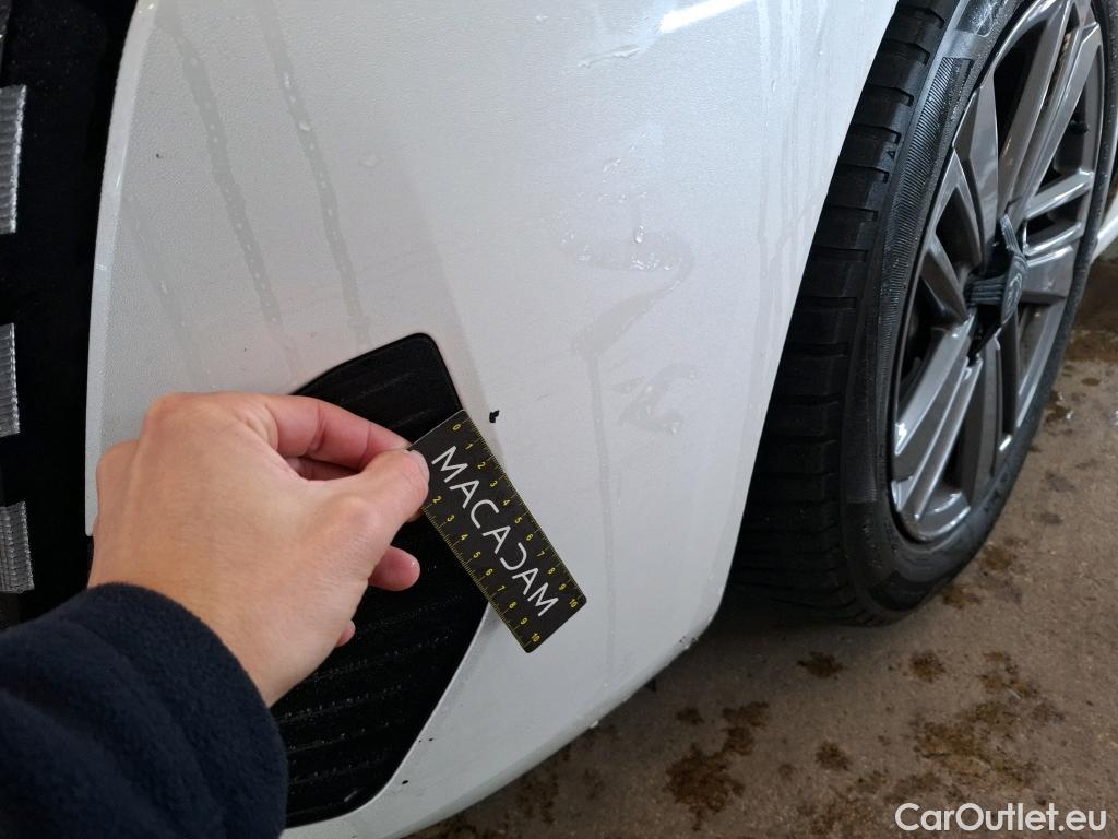  Peugeot  308  Active Pack 1.5 HDi 130CV BVM6 E6d #12