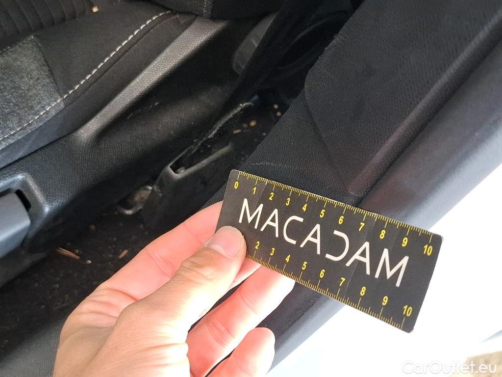  Peugeot  308  Active Pack 1.5 HDi 130CV BVM6 E6d #66