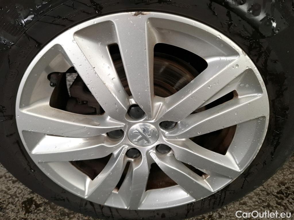  Peugeot  308  SW Active Business 1.5 HDi 130CV BVA8 E6d #40