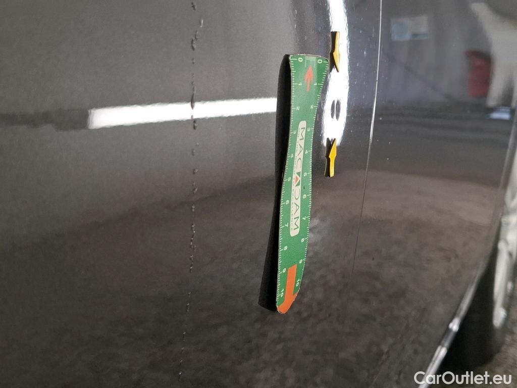  Peugeot  308  SW Active Business 1.5 HDi 130CV BVA8 E6d #18