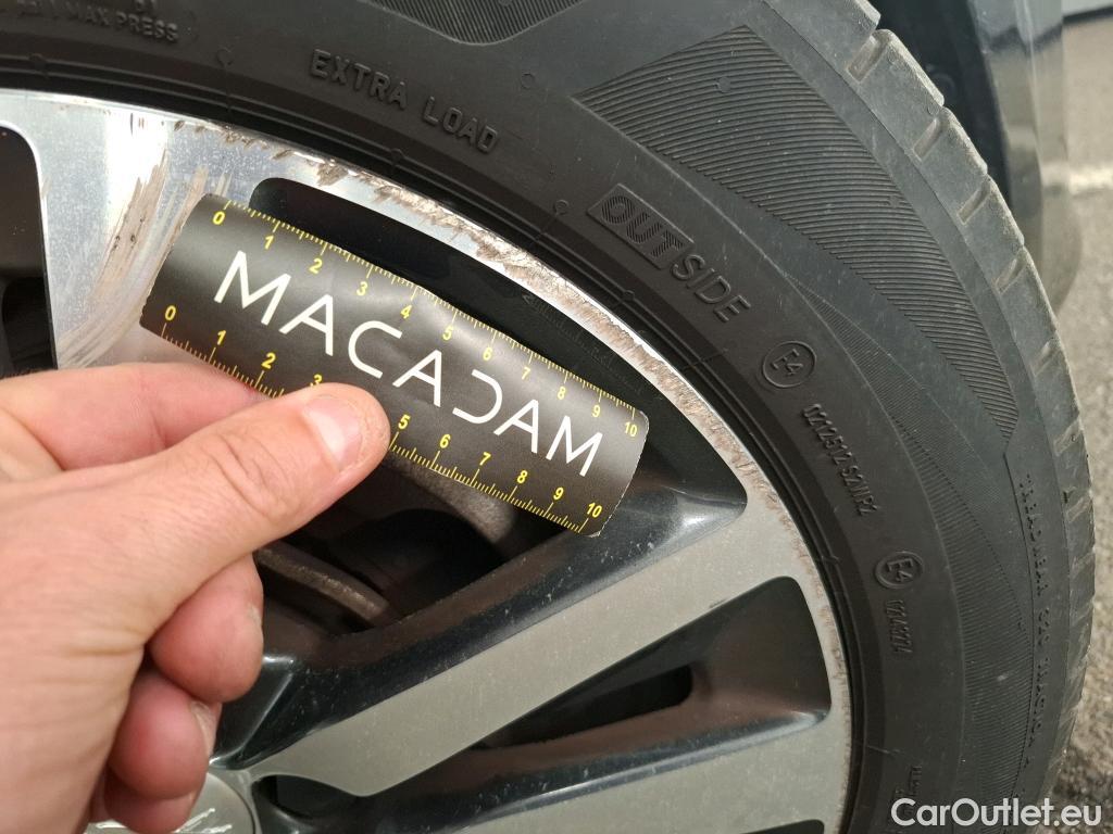  Peugeot  308 PEUGEOT  / 2017 / 5P / Berline BlueHDi 130 EAT8 S&S ALLURE BUSINESS #29