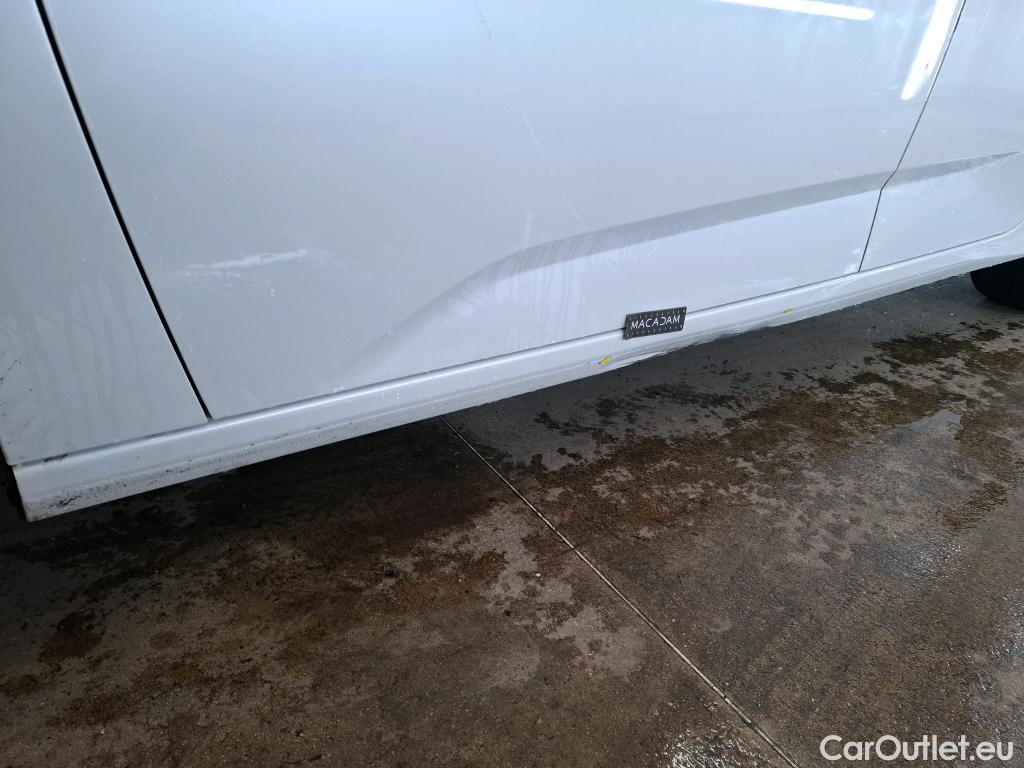  Peugeot  308  Active Pack 1.5 HDi 130CV BVM6 E6d #21