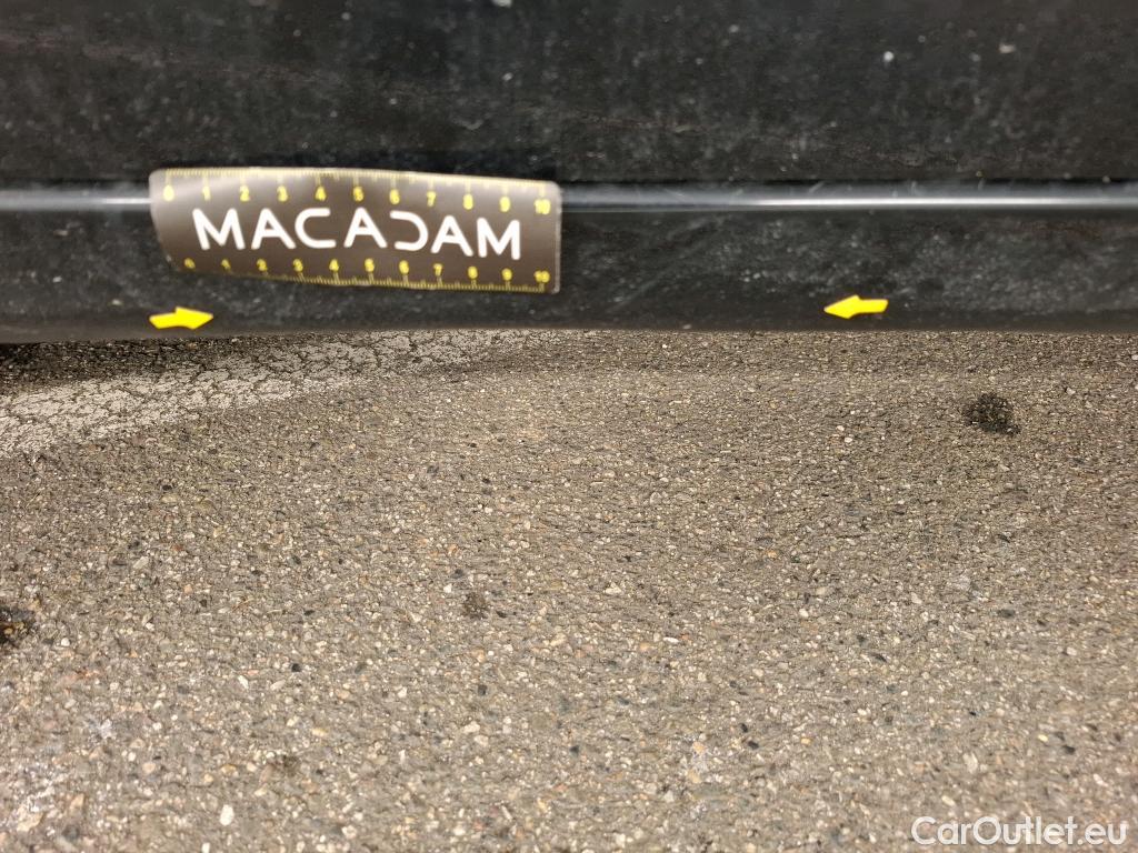  Peugeot  308 PEUGEOT  / 2017 / 5P / Berline BlueHDi 130 EAT8 S&S ALLURE BUSINESS #2