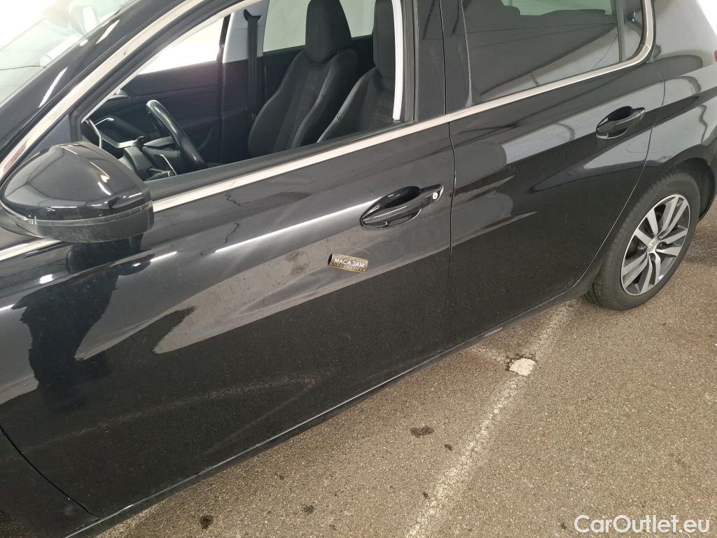  Peugeot  308 PEUGEOT  / 2017 / 5P / Berline BlueHDi 130 EAT8 S&S ALLURE BUSINESS #9