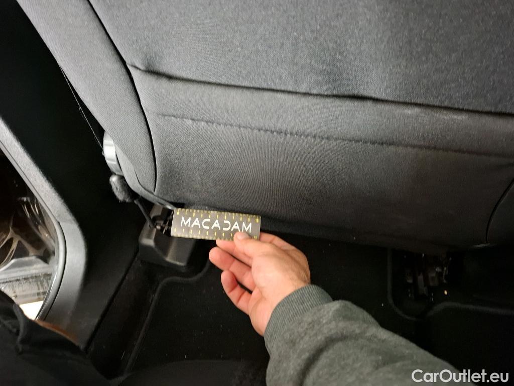  Peugeot  3008  Active Business 1.5 HDi 130CV BVA8 E6d #11