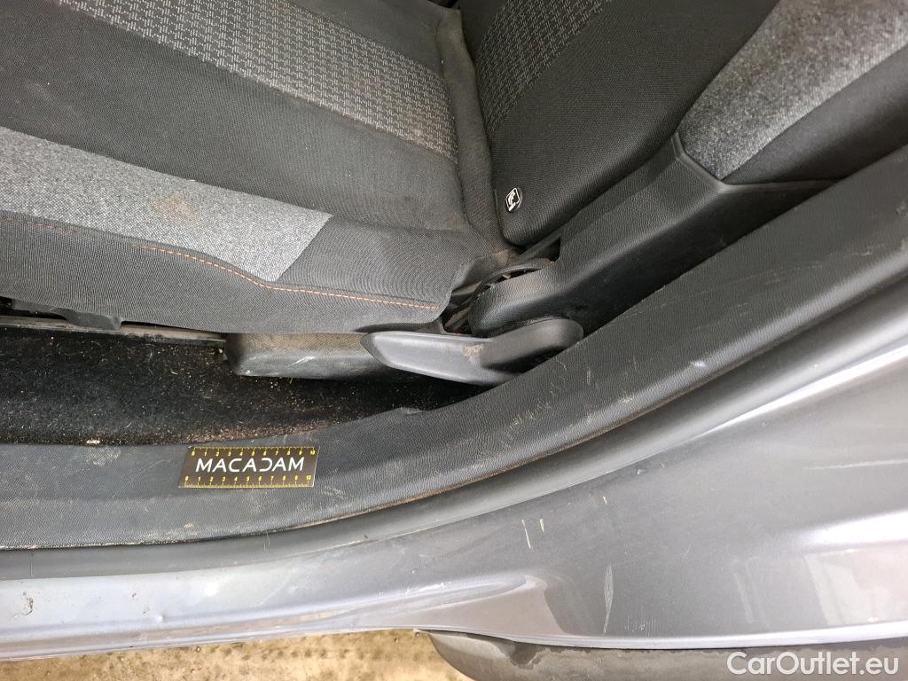  Peugeot  5008  Active Business 1.5 HDi 130CV BVA8 E6d #27